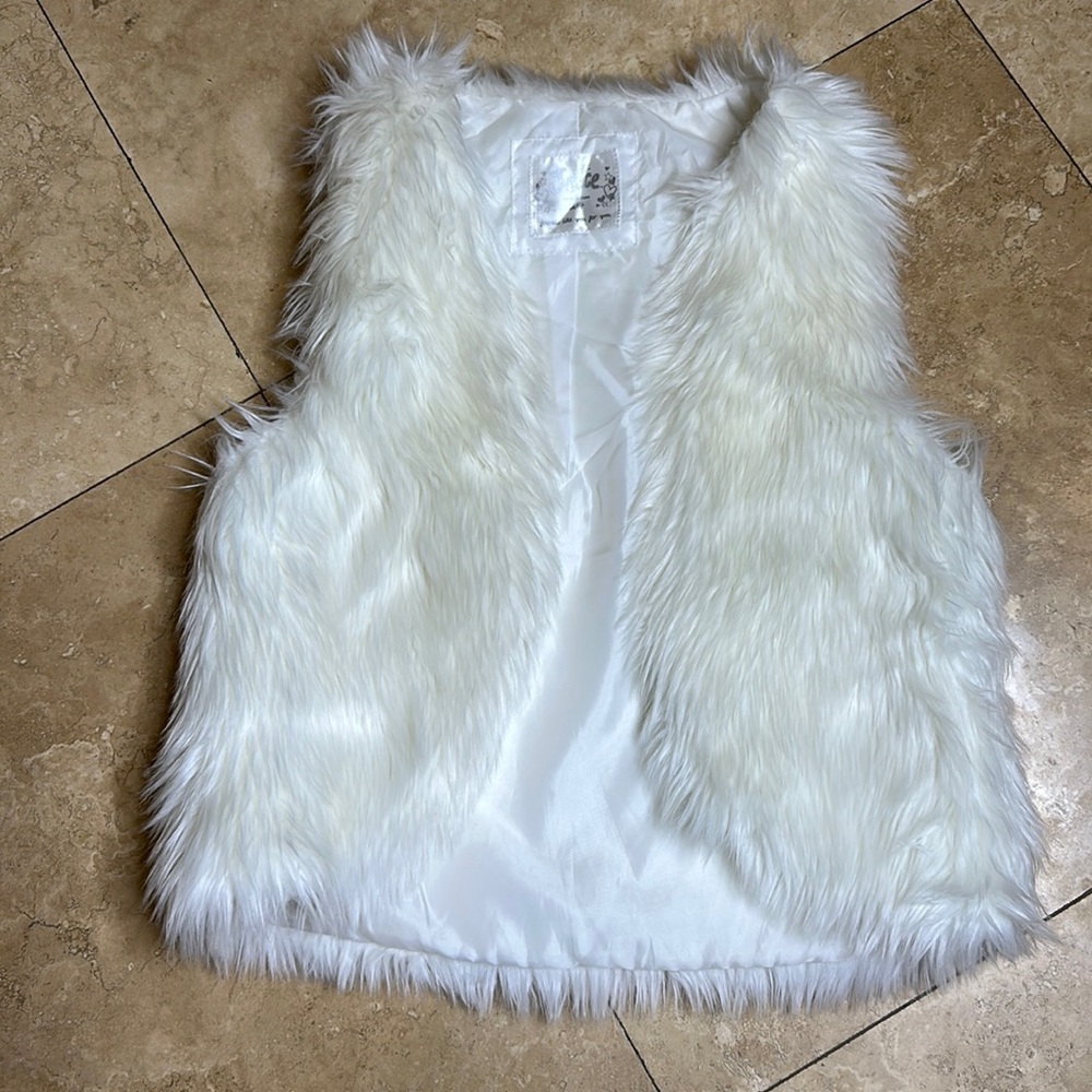 Justice Girls Faux Fur cream vest
